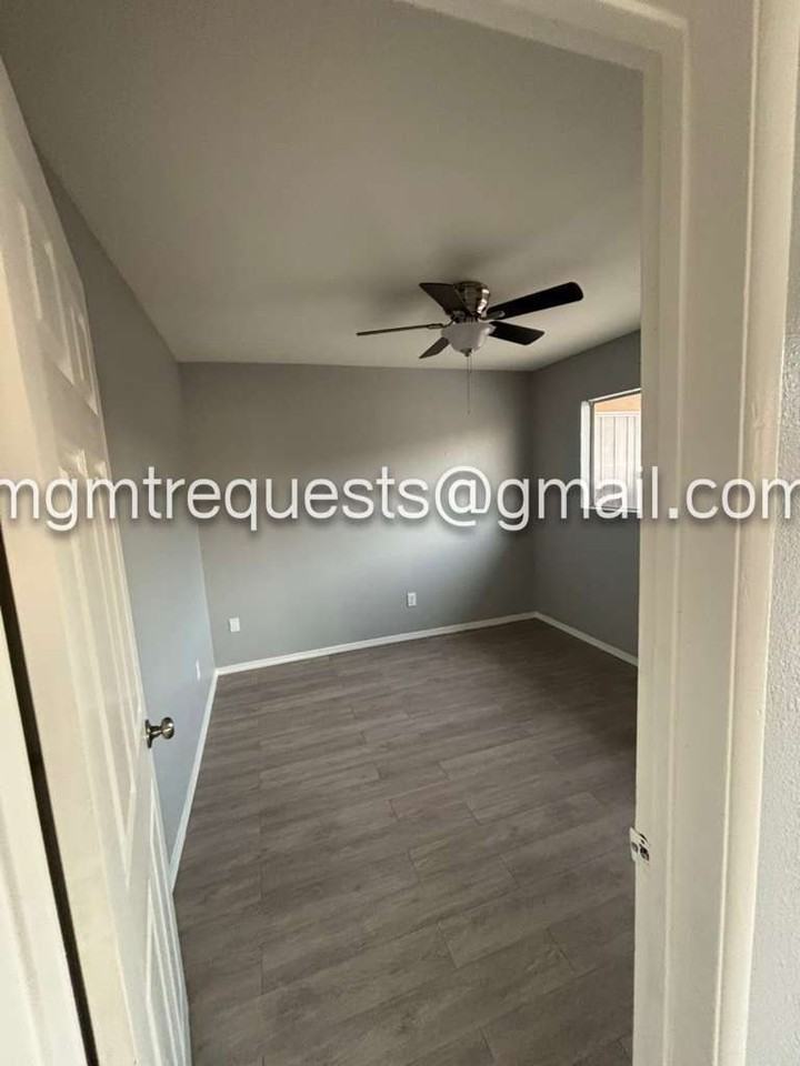 213 11th Street, Unit 213 - Photo 4 of 10