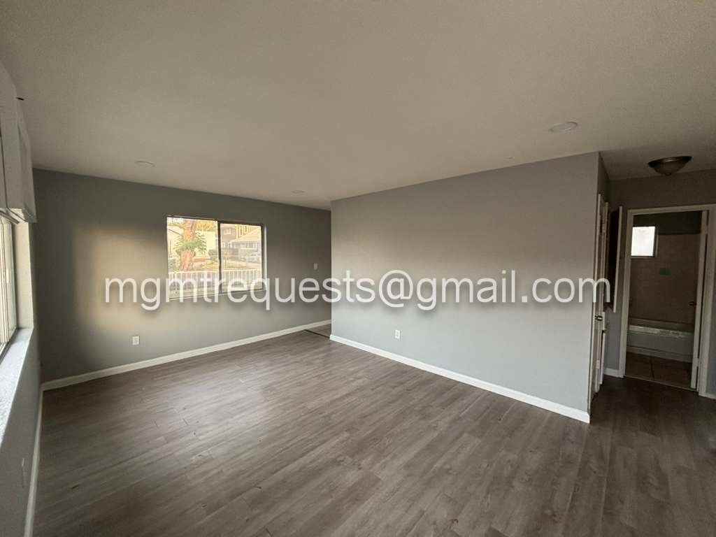 213 11th Street, Unit 213 - Photo 5 of 10