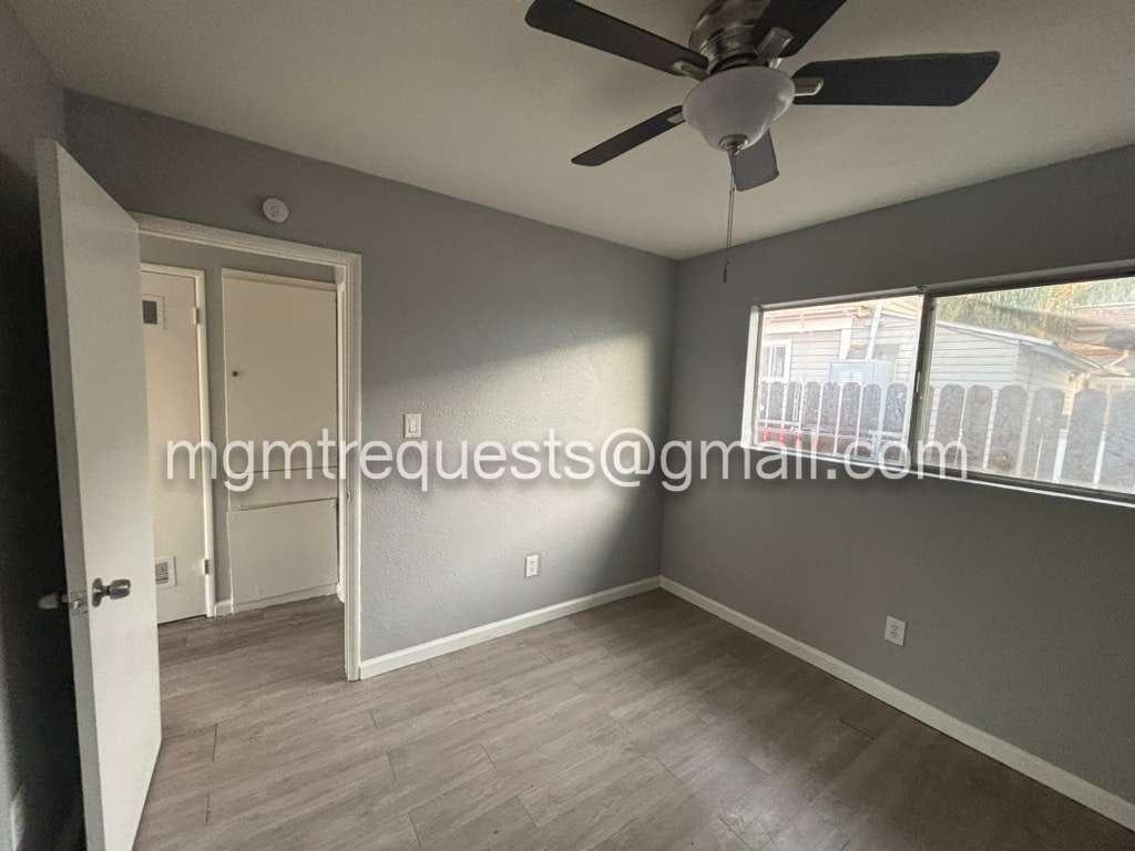 213 11th Street, Unit 213 - Photo 7 of 21