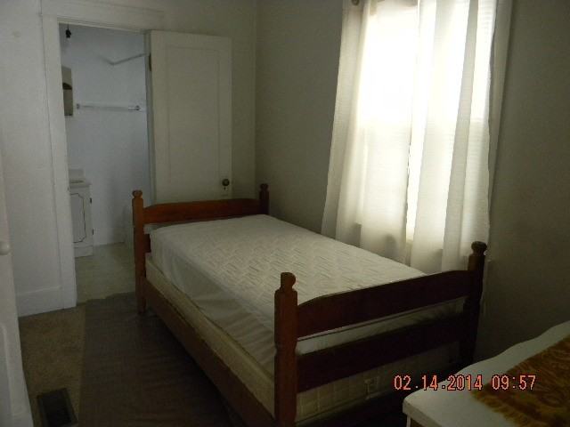 915 Lee St #1-2 - Photo 7 of 7