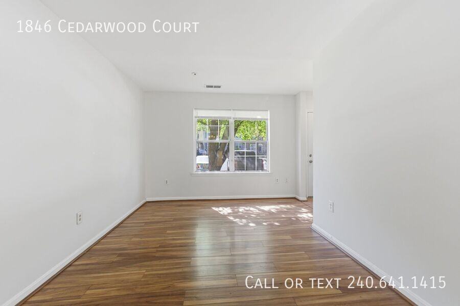 1846 Cedarwood Ct - Photo 2 of 20