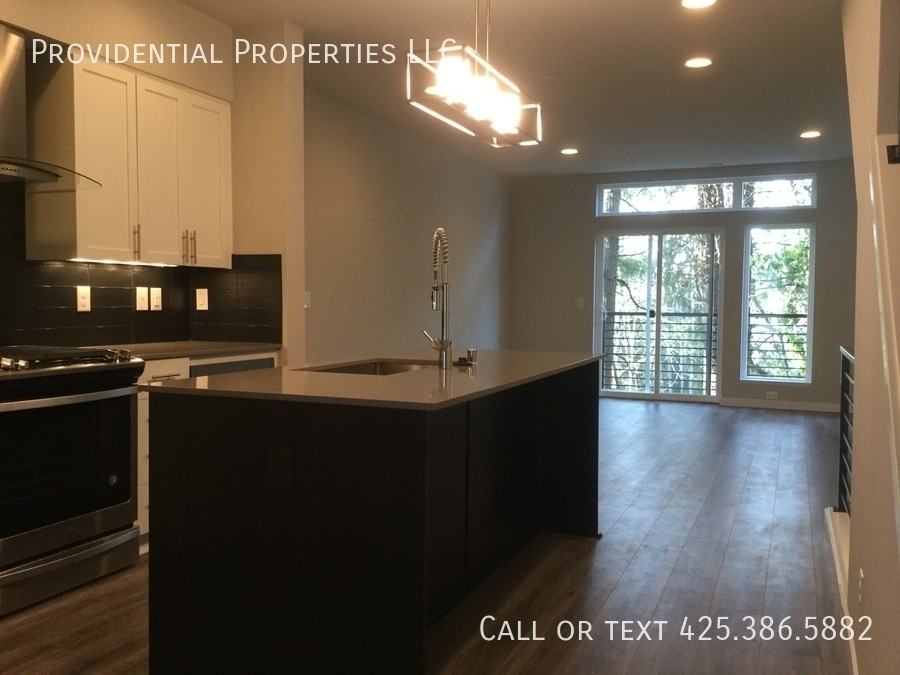 1571 139th Ln Ne - Photo 5 of 14