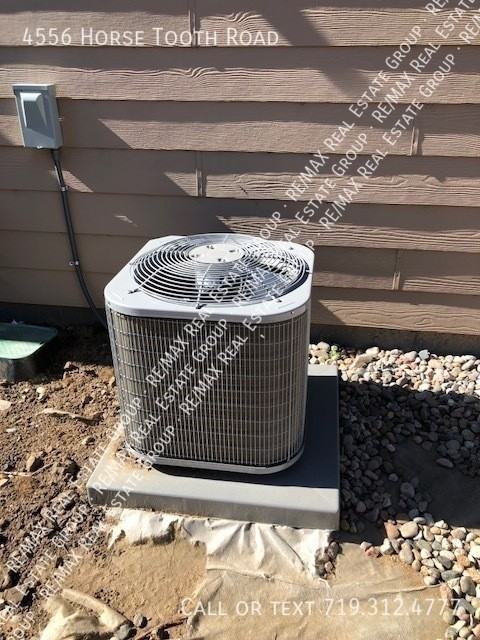 4556 Horse Tooth Rd - Photo 2 of 26