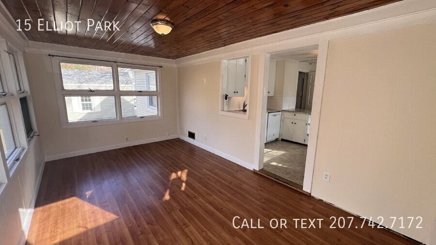 15 Elliot Park - Photo 3 of 26