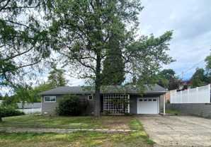 1642 Nw Almond Ave - Photo 1 of 1