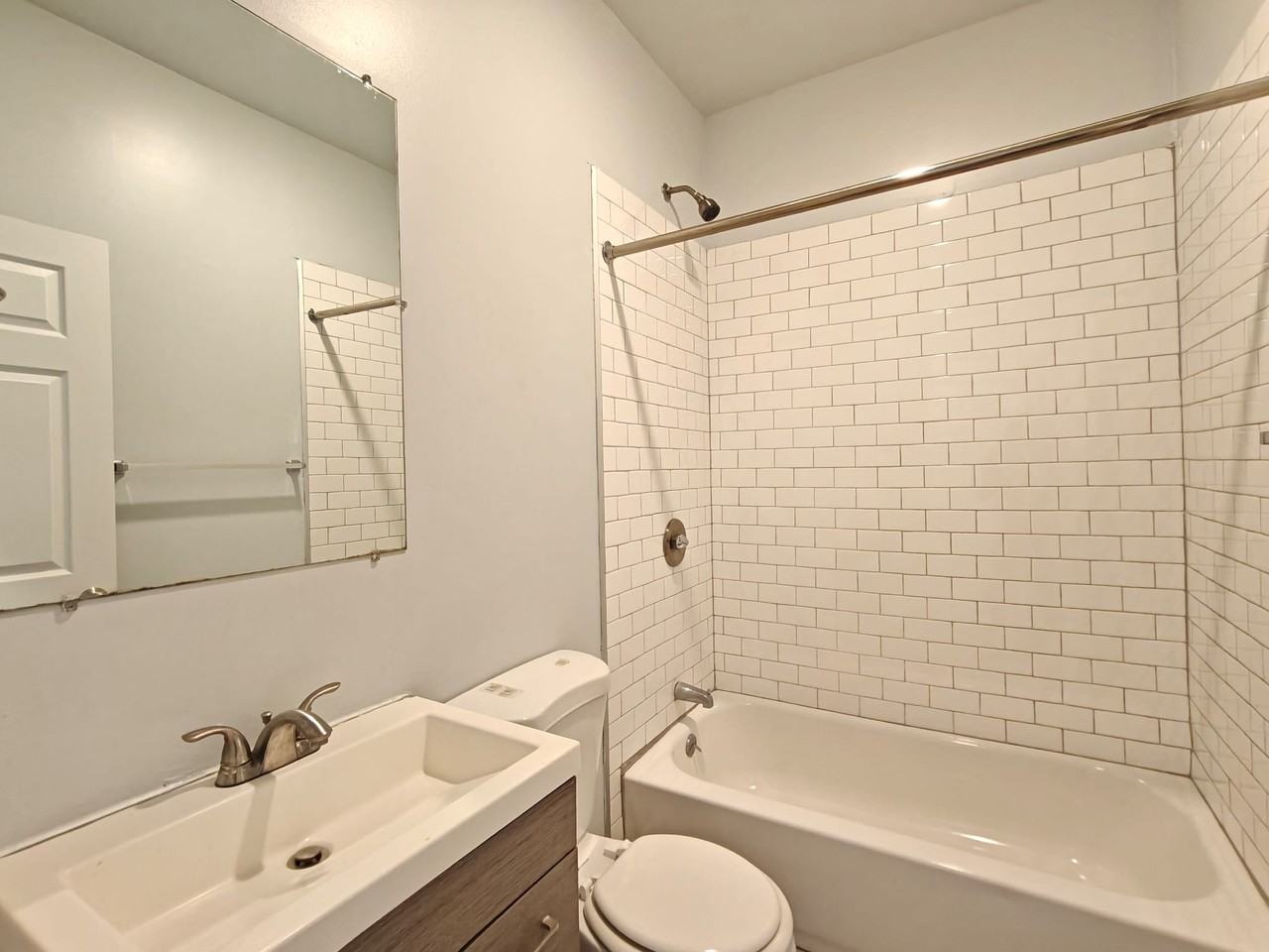 5337 Market St #22 - Photo 6 of 8