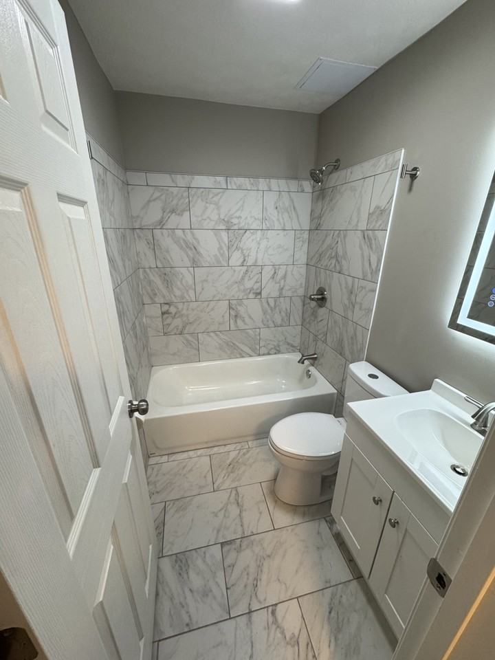 Barrett Properties on Collis Ave #1 - Photo 4 of 15