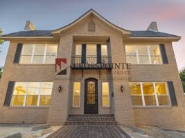 featured image of 321 S Bois D Arc Ave