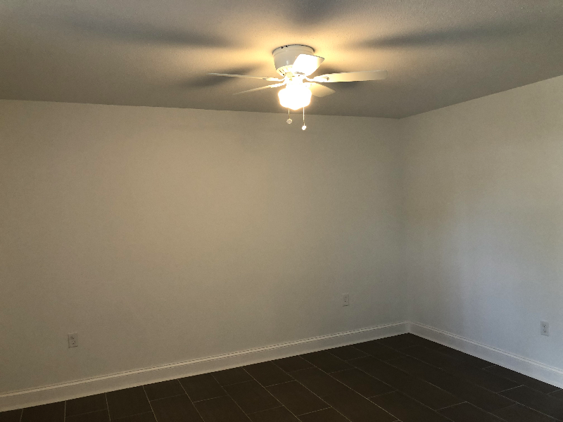 209 Green Acres Rd #7 - Photo 4 of 16