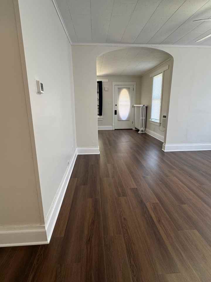 1210 S Cornelia St #1stFL - Photo 6 of 30