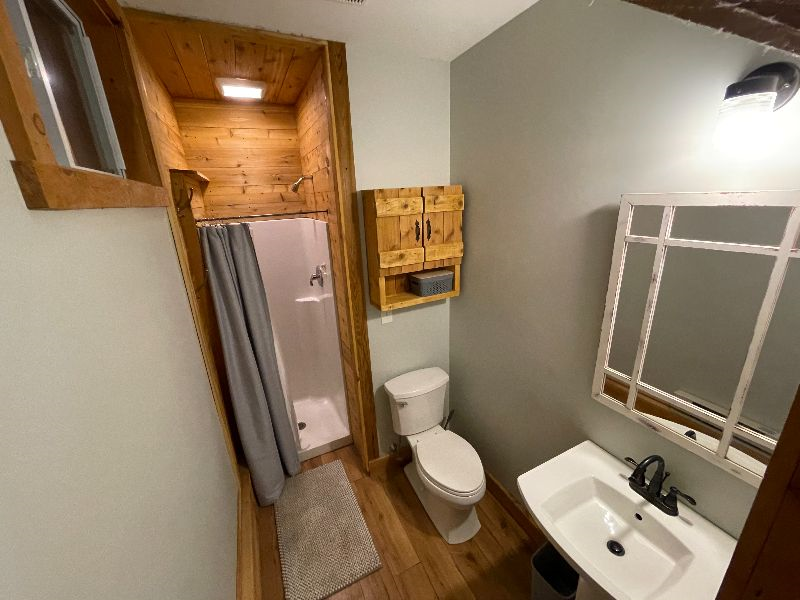 6068 60 - Photo 7 of 10