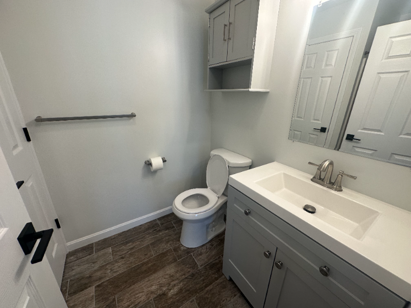 528 Ocean Blvd #8 - Photo 7 of 10