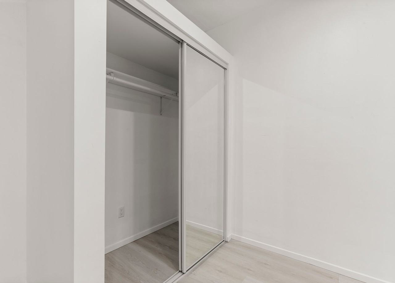 BEAUTIFUL 1 BED 1 BATH - Photo 7 of 17