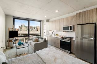 4693 N Broadway St - Photo 1 of 1