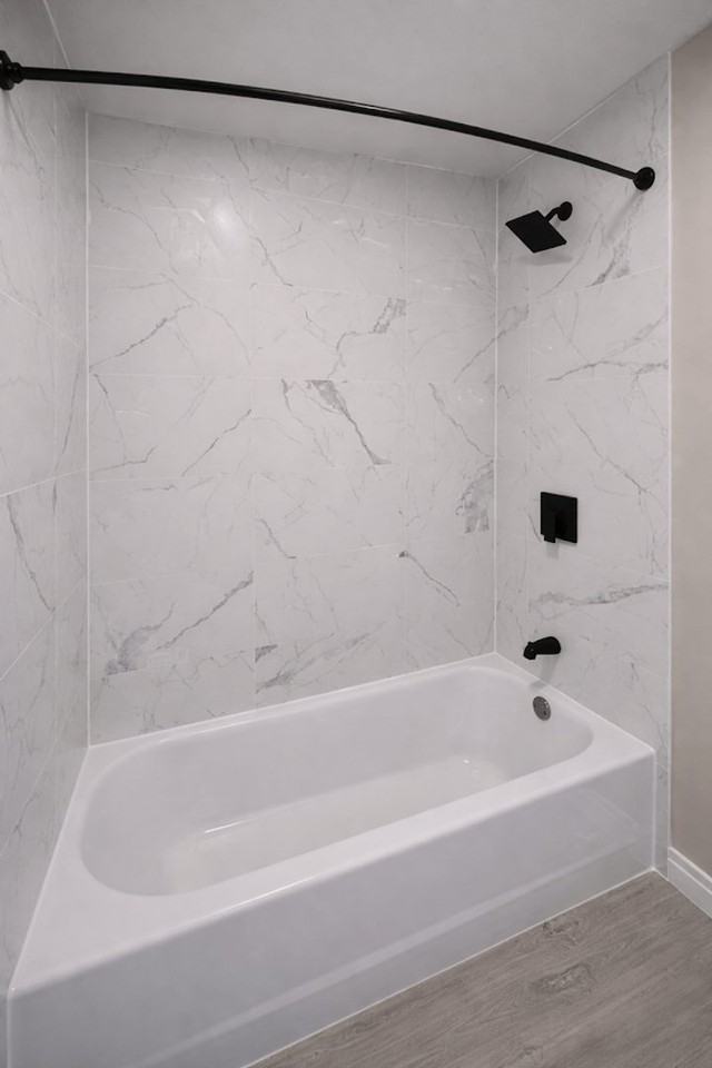 2323 Pine St - Photo 3 of 7