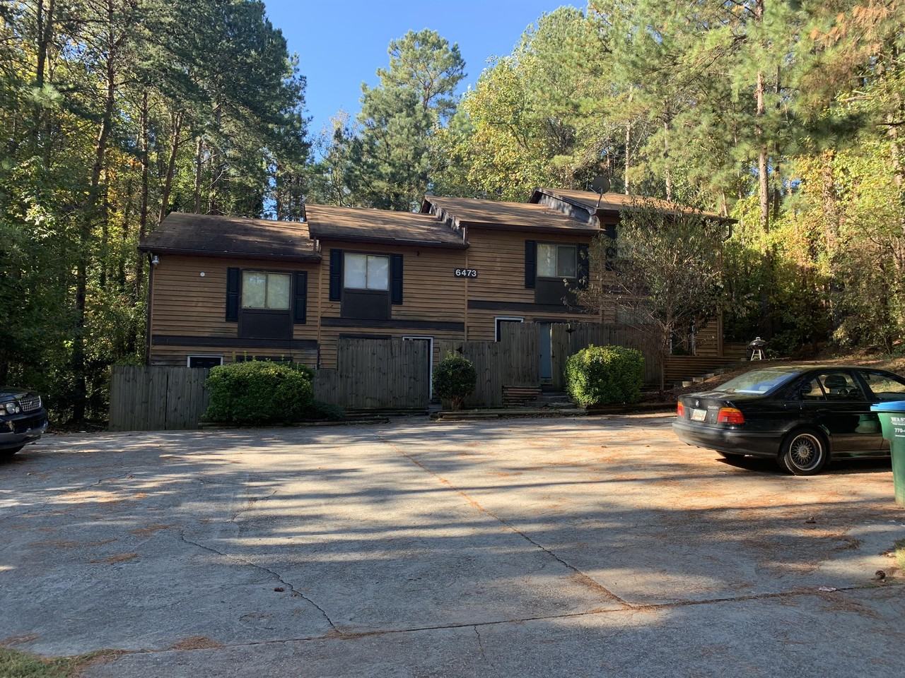 6473 Klinect Ct #D - Photo 6 of 34