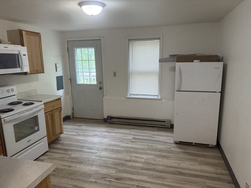 1923 12th Ave N #2 - Photo 2 of 10