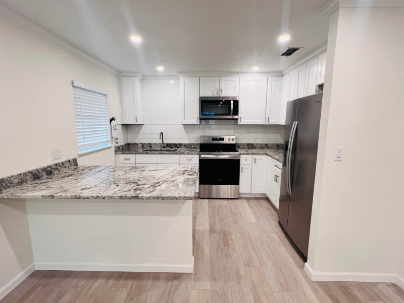 5800 Virginia Ave - Photo 3 of 10