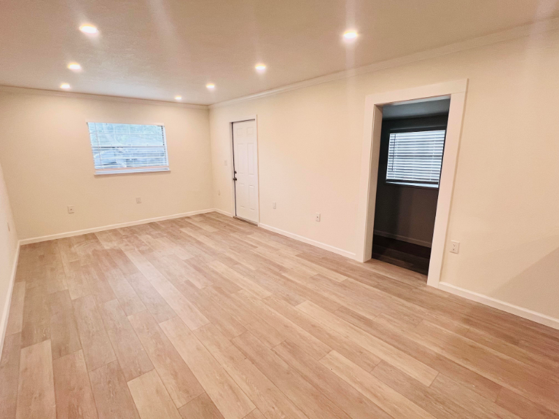 5800 Virginia Ave - Photo 5 of 10