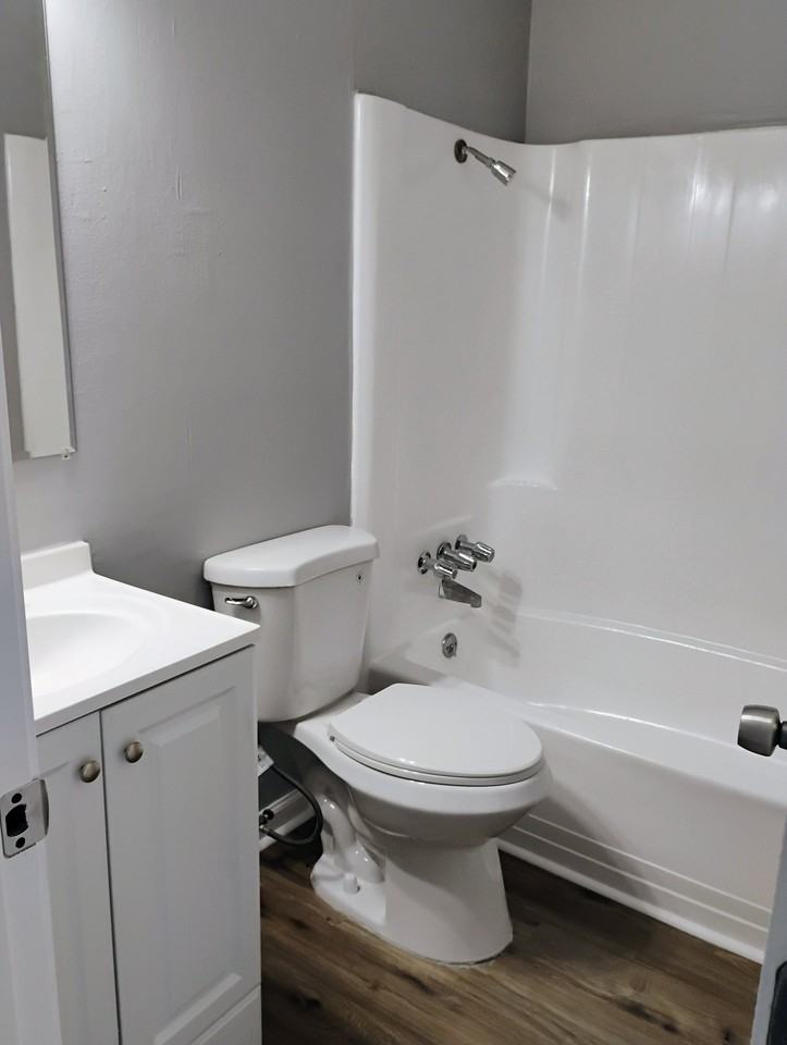 1707 Port Dr #D - Photo 4 of 10