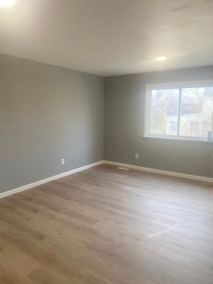 2198 Utley Rd - Photo 7 of 8