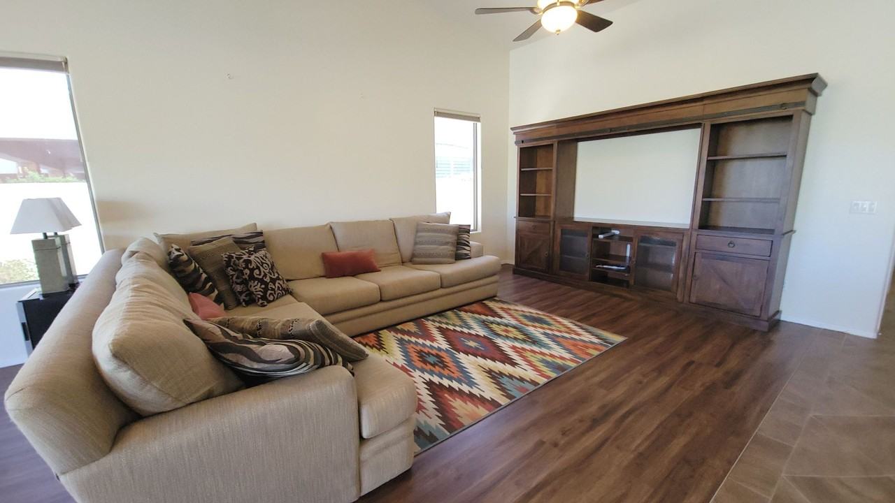 34105 N 44th Pl - Photo 7 of 47