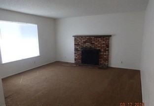 44427 Sancroft Ave - Photo 2 of 4