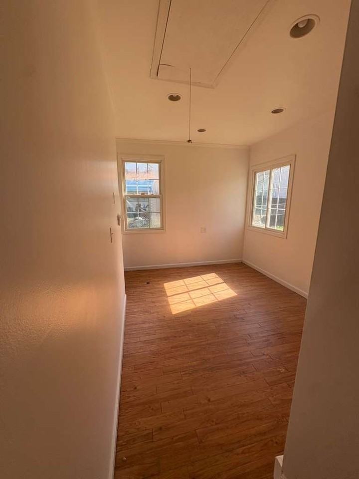 8 Delano Grv - Photo 7 of 10