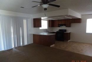 44427 Sancroft Ave - Photo 3 of 4