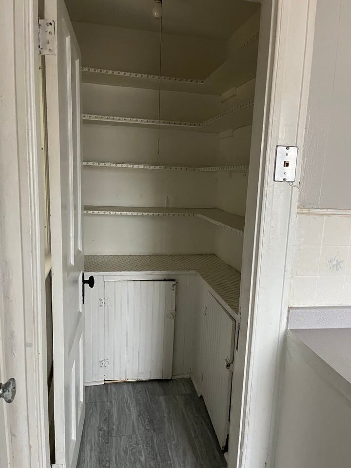 182 Jersey St #2 - Photo 3 of 7