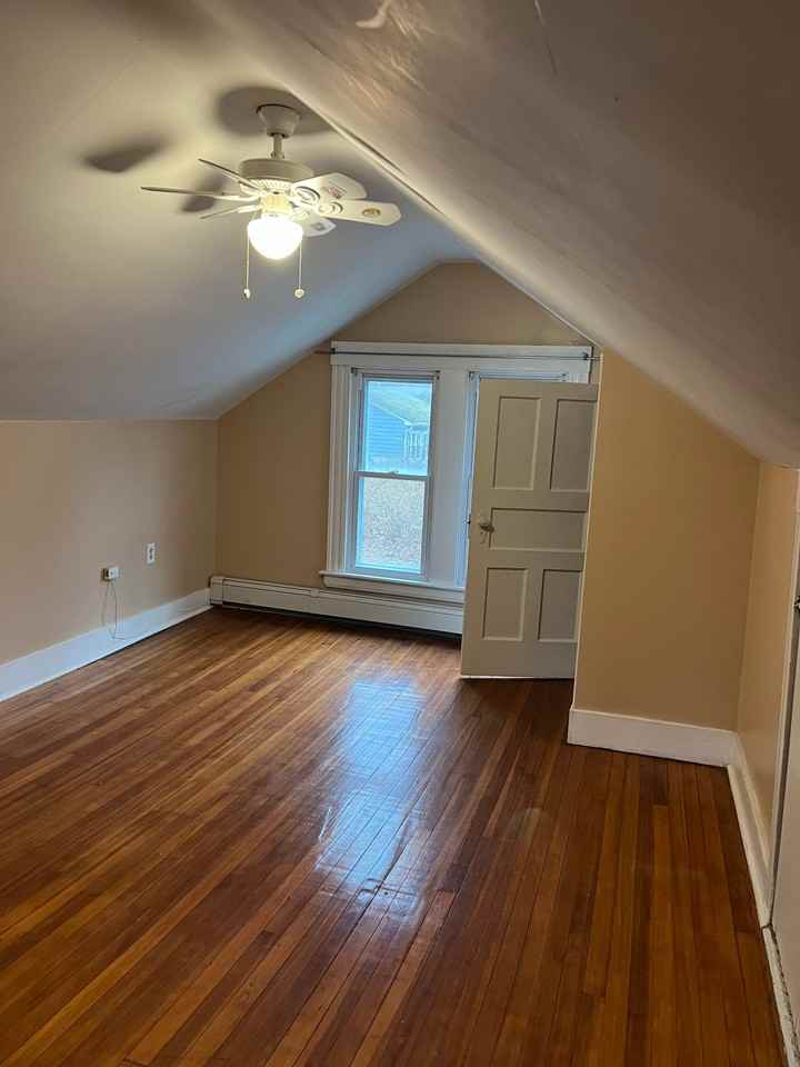 182 Jersey St #2 - Photo 5 of 7