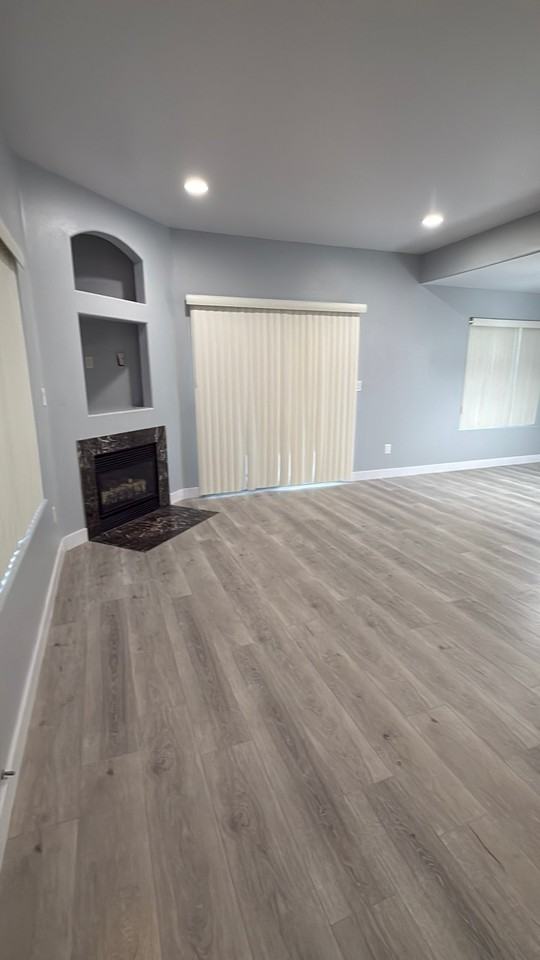 14627 Gledhill St #7 - Photo 3 of 20