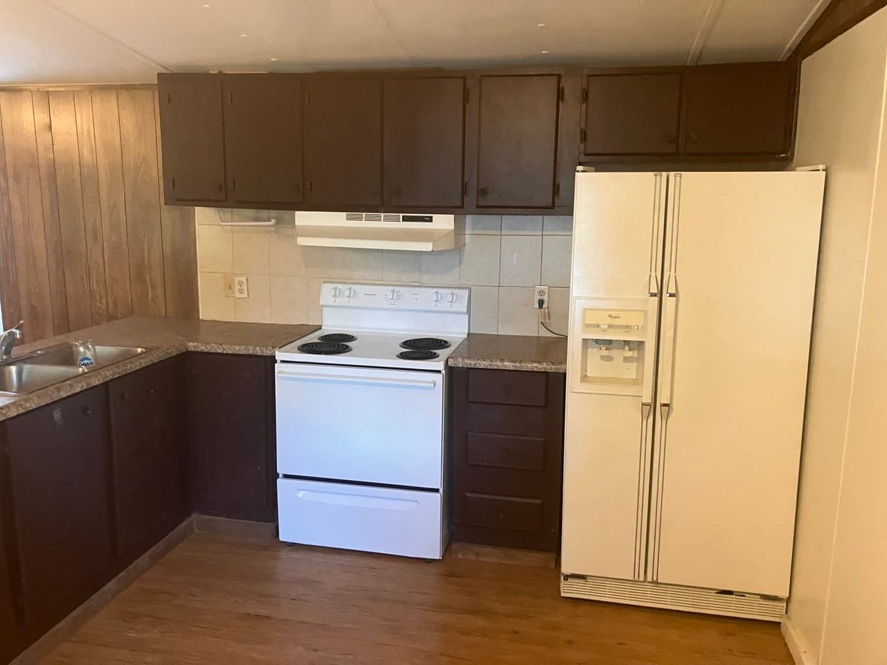 5223 Statler Ave - Photo 3 of 13