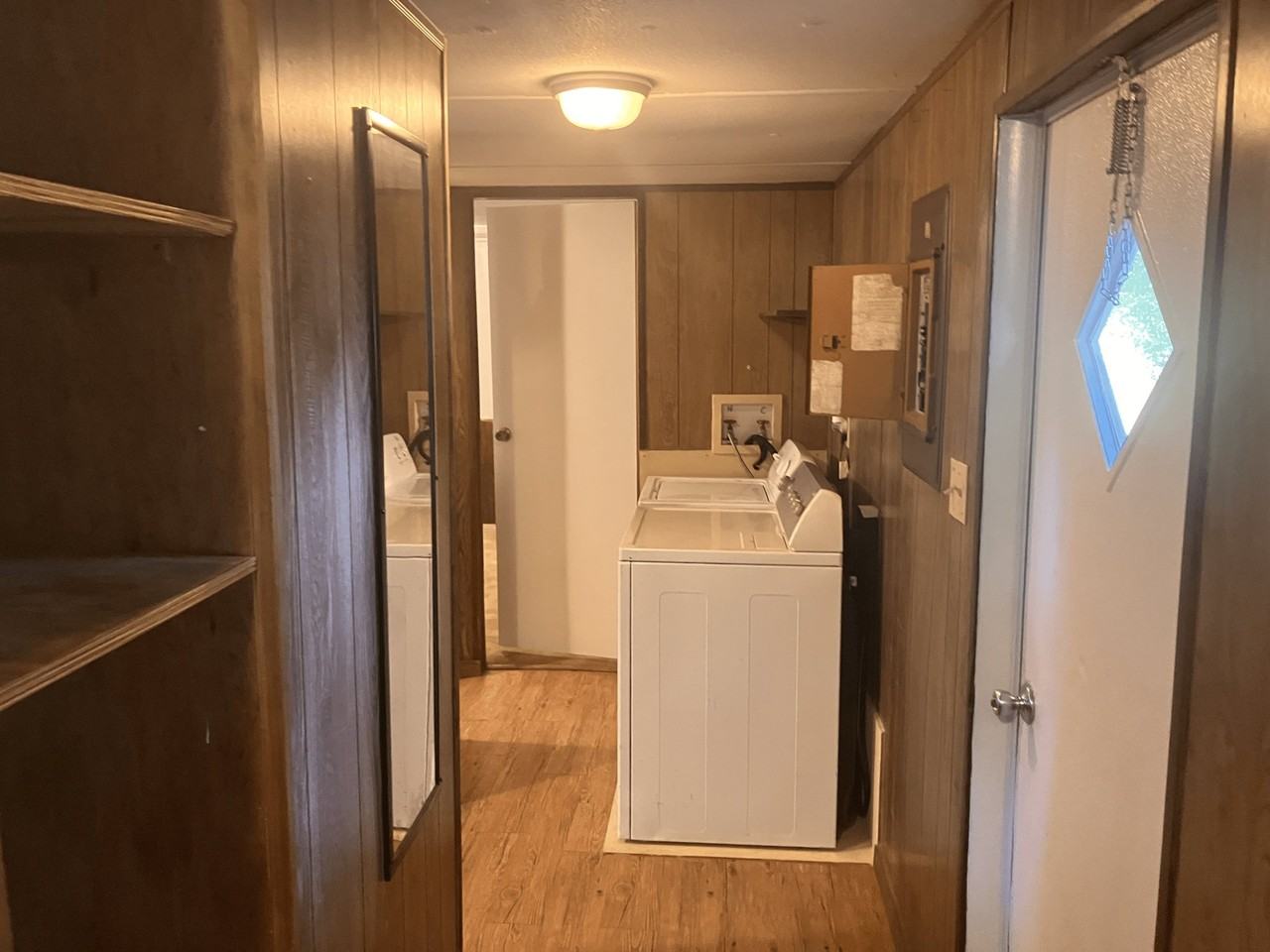 5223 Statler Ave - Photo 4 of 13