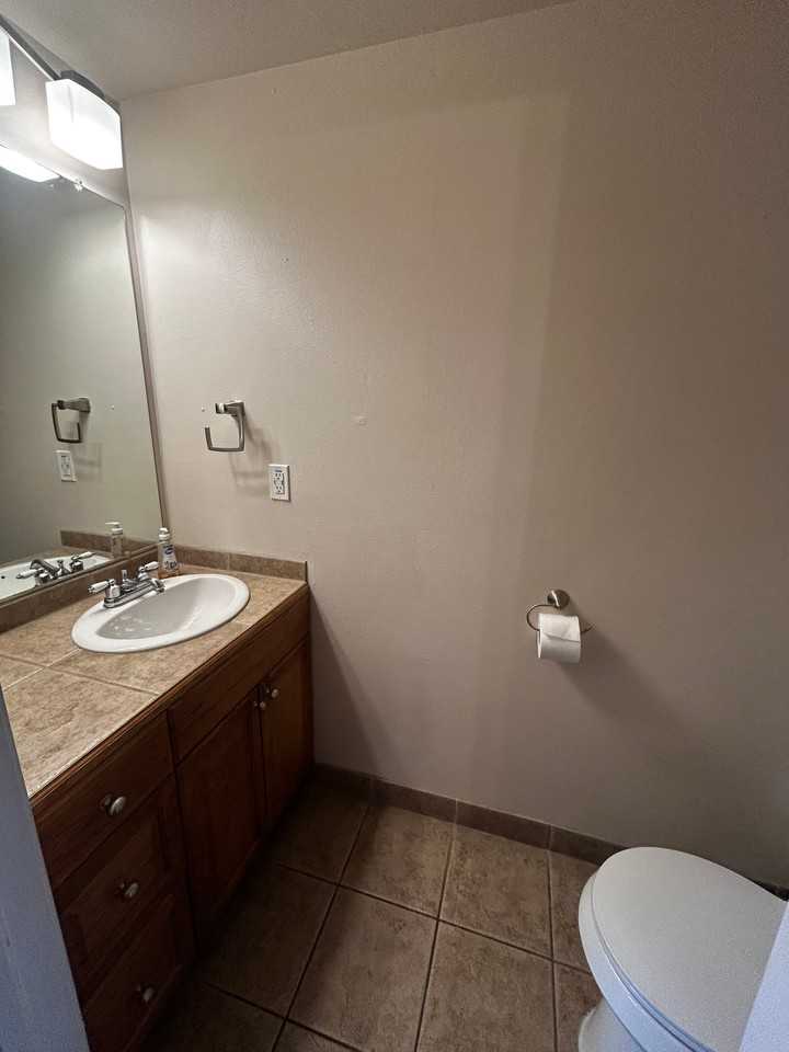 16901 E Chenango Ave #D - Photo 4 of 15