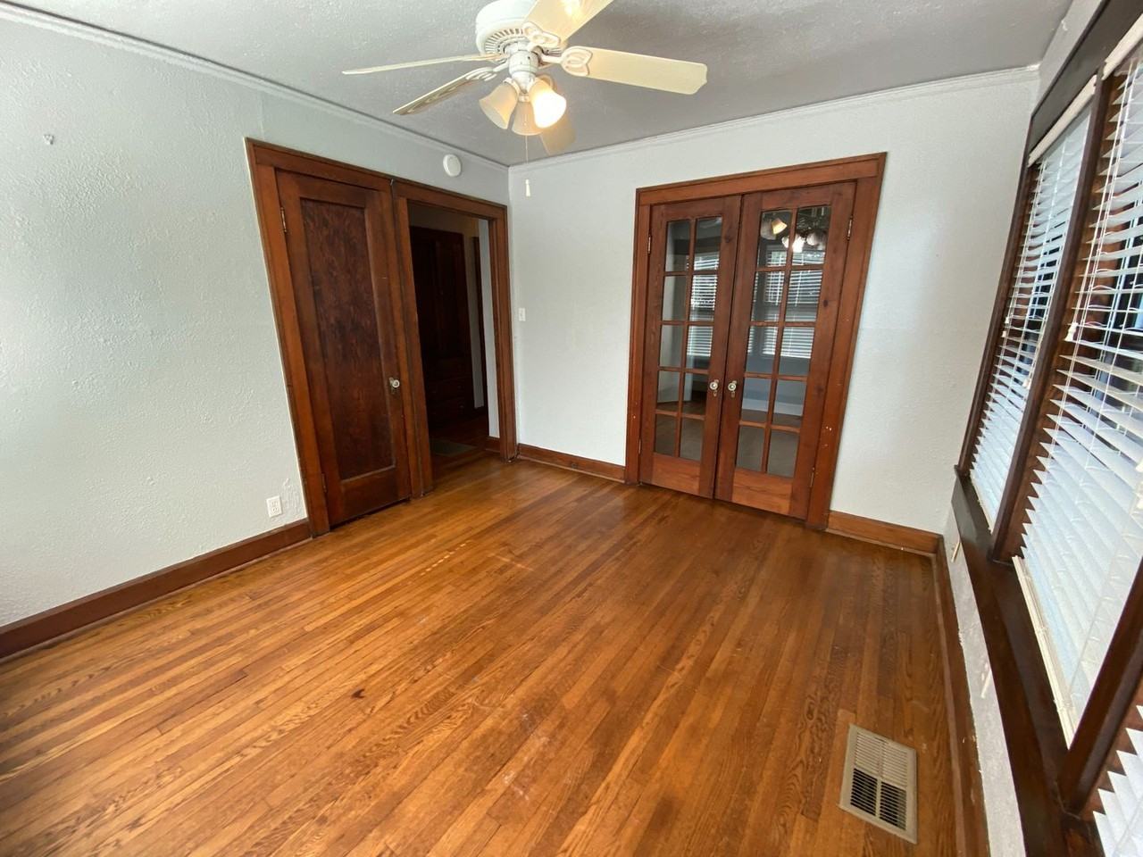 2830 San Gabriel Street - Photo 7 of 50