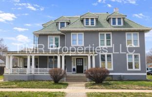 featured image of 525 S 7th St