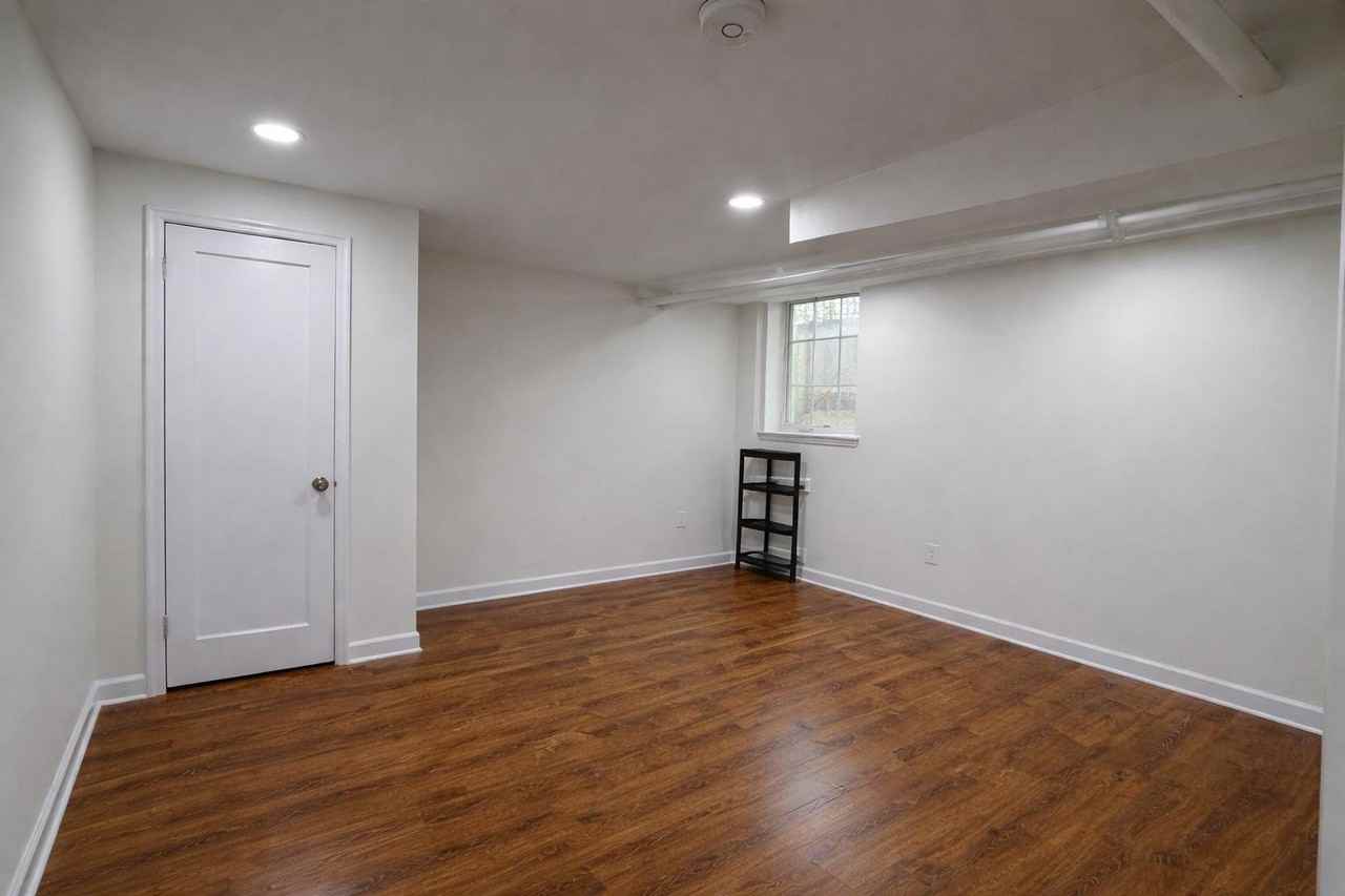 220 N.Arlighton #DB - Photo 7 of 8