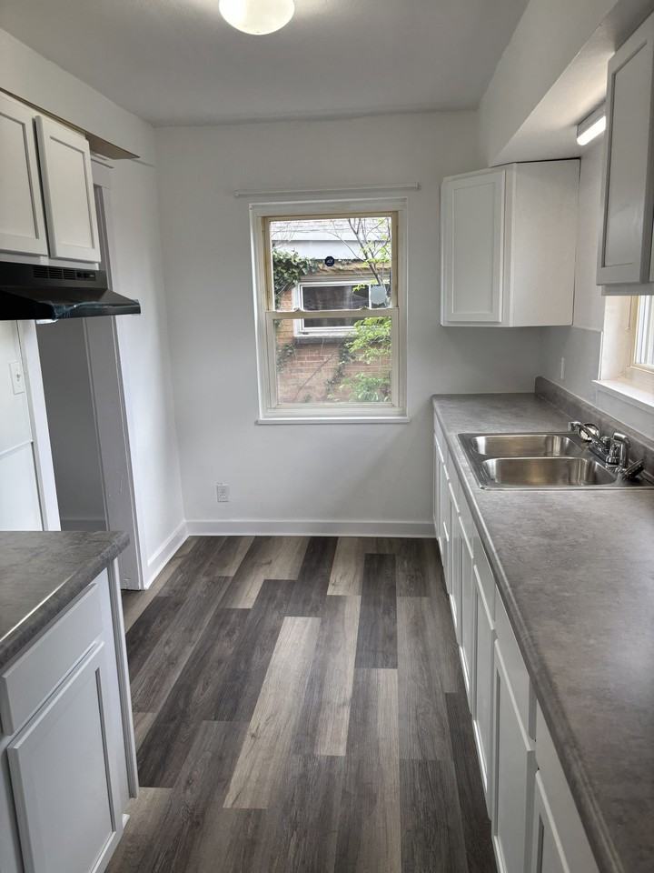 432 Fountain Ave - Photo 2 of 19