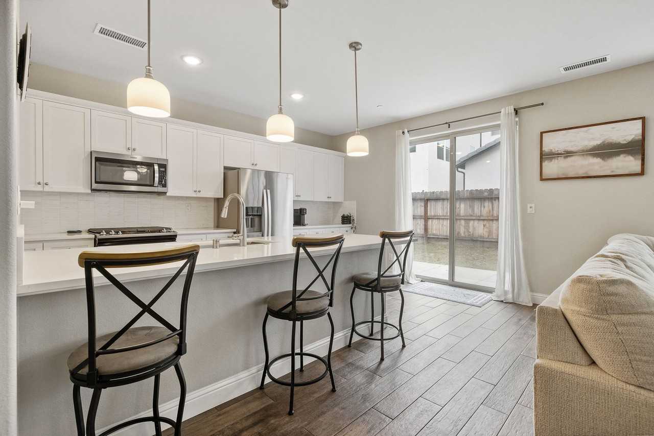 6212 E Bibi Dr - Photo 6 of 20