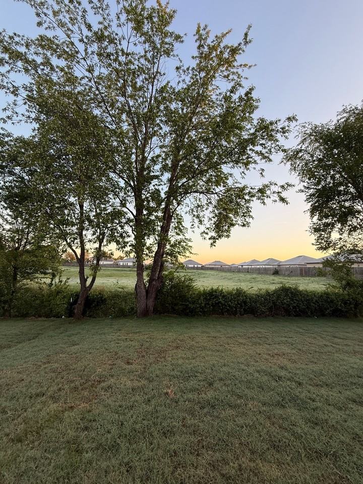 6810 Sw Dignity Ave - Photo 2 of 14