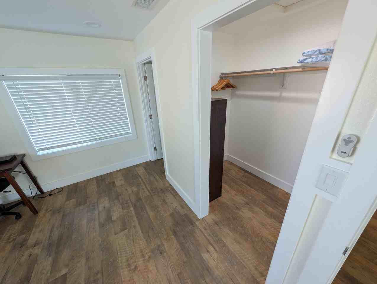 291 Kaiola Pl - Photo 7 of 13