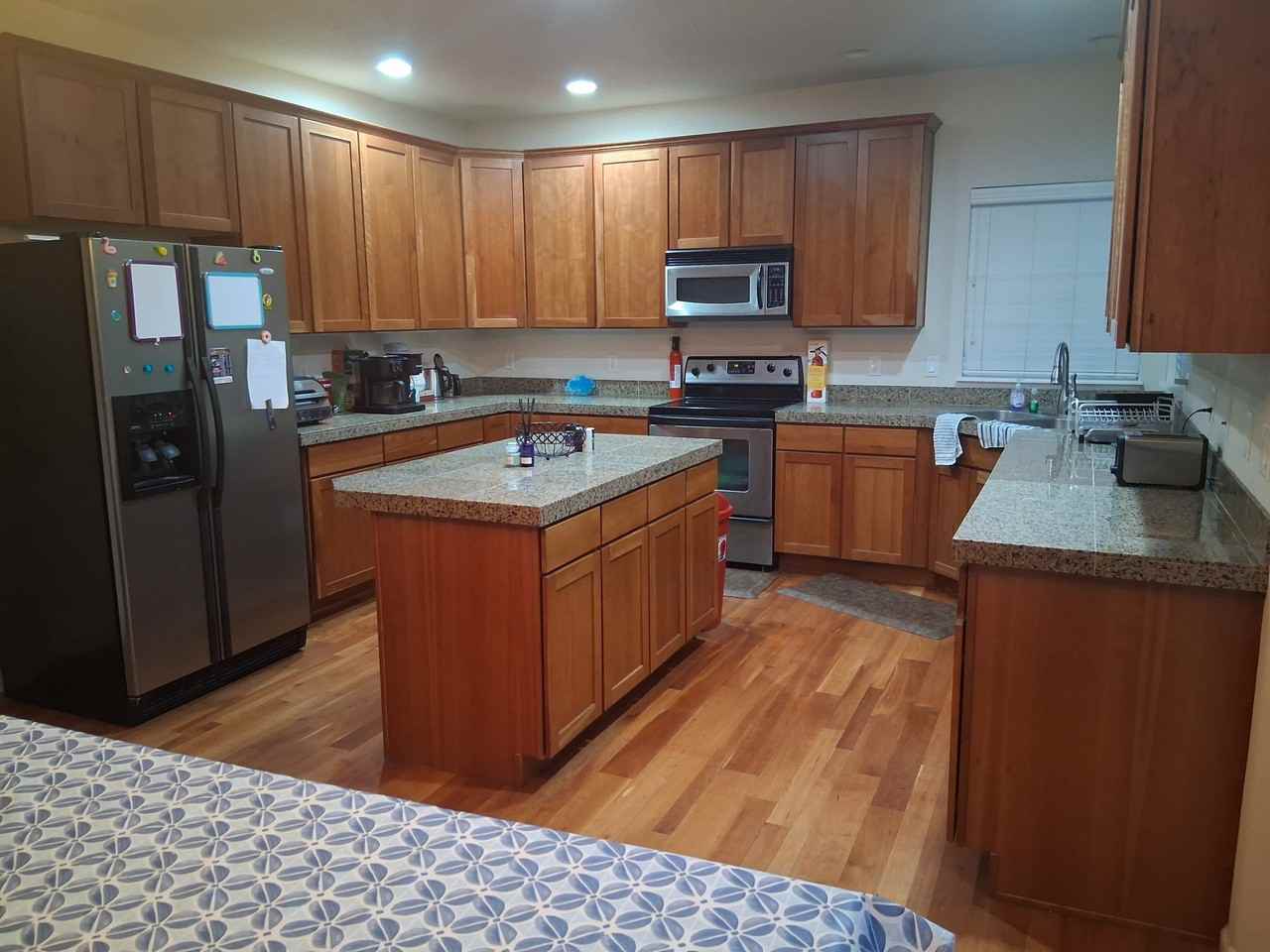 3508 E 102nd Ct - Photo 2 of 6