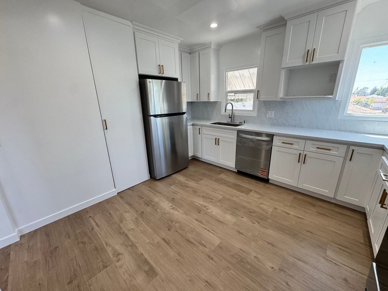 911 S Atlantic Blvd #C - Photo 4 of 13