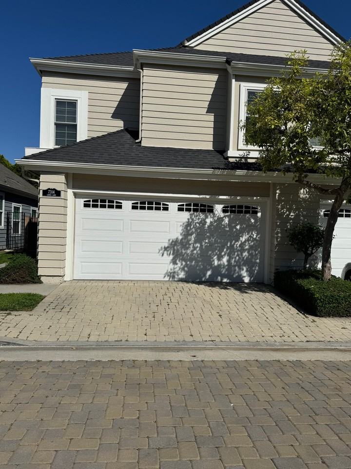 7314 Laura Ln - Photo 2 of 20