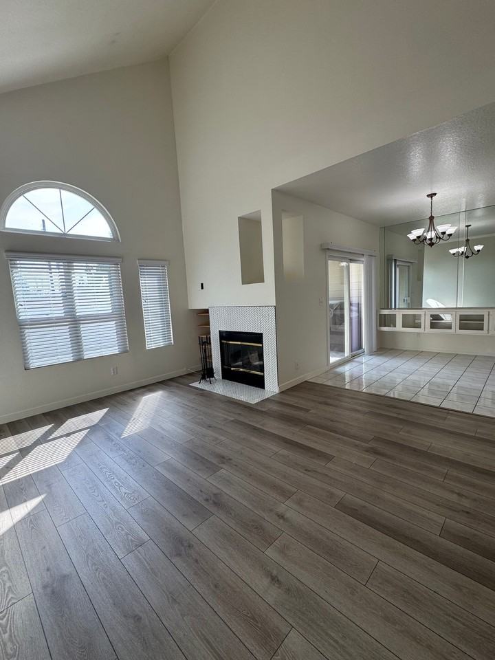 7314 Laura Ln - Photo 6 of 20