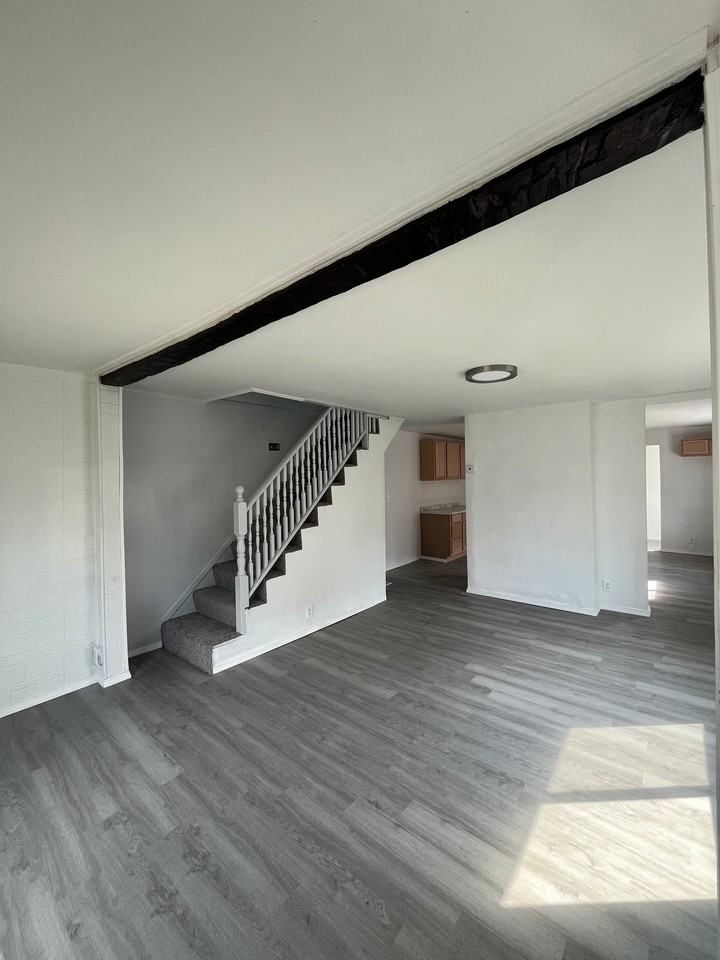 641 3rd St - Photo 2 of 7