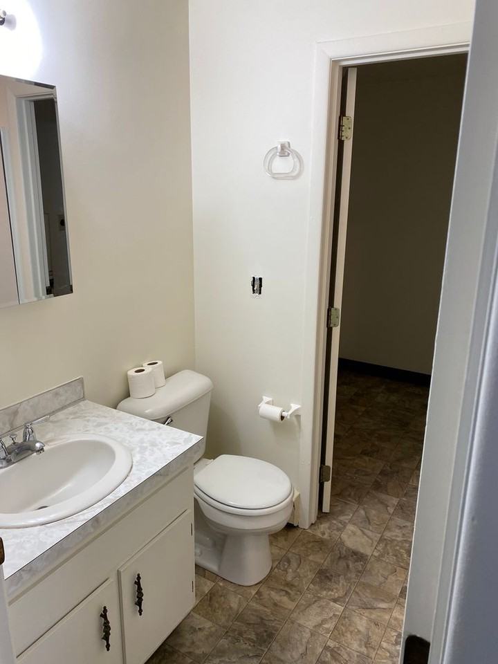 790 Garberdale Sq Ne - Photo 4 of 5