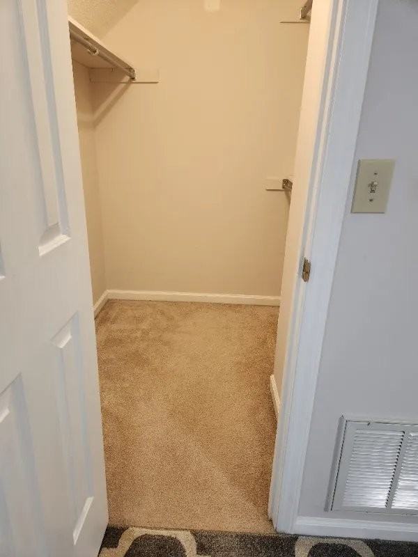 2503 E Lakeview Dr #9 - Photo 5 of 15