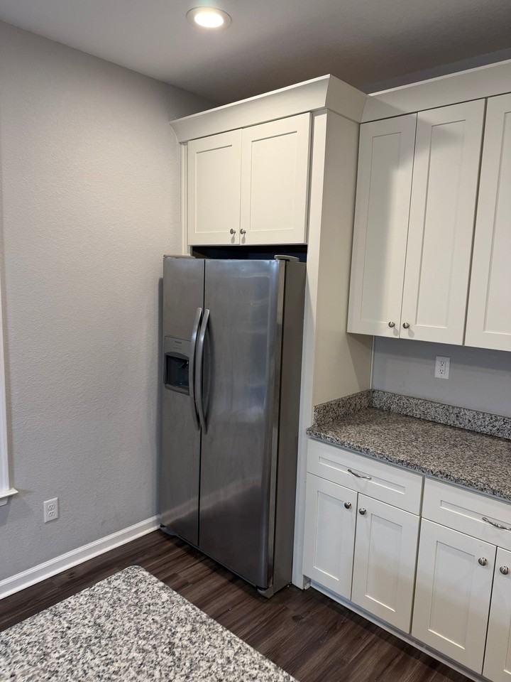 516 Shenandoah St - Photo 2 of 12